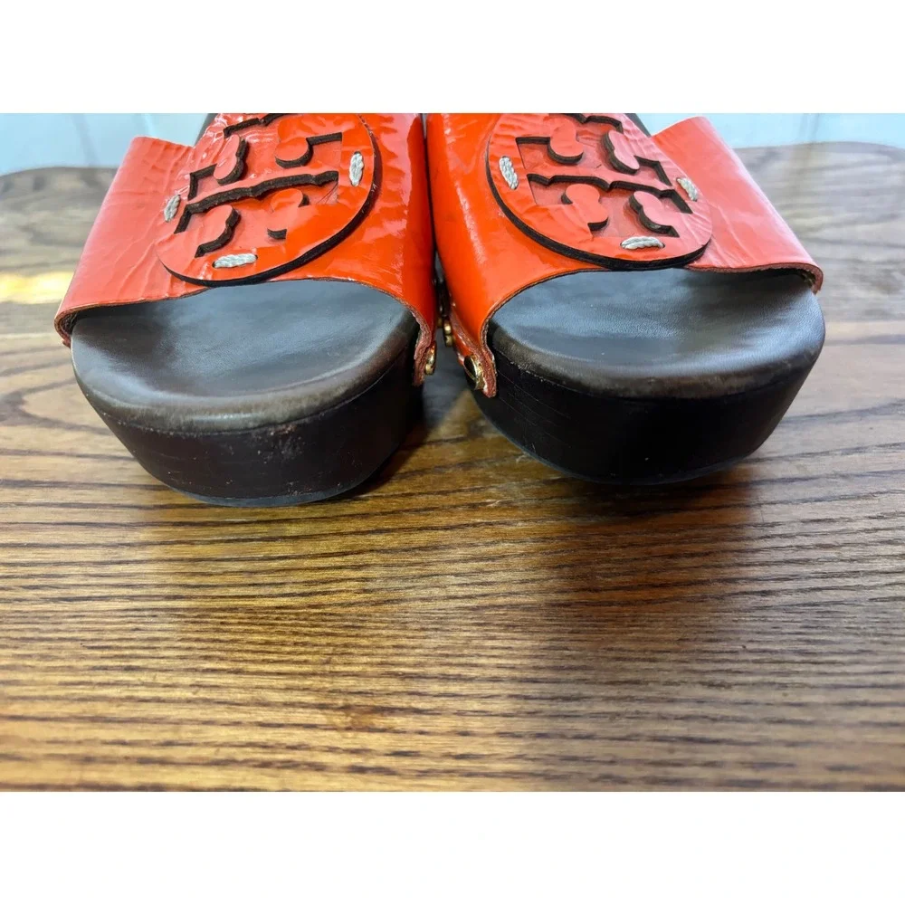 Tory Burch Women's Orange Patent Leather Logo Clog Platform Wedge Slides size‎ 6